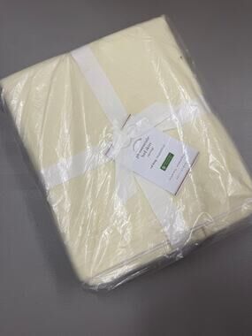 Pottery Barn California King Bed Skirt Ivory Yellow Hue Linen Cotton Blend NWT